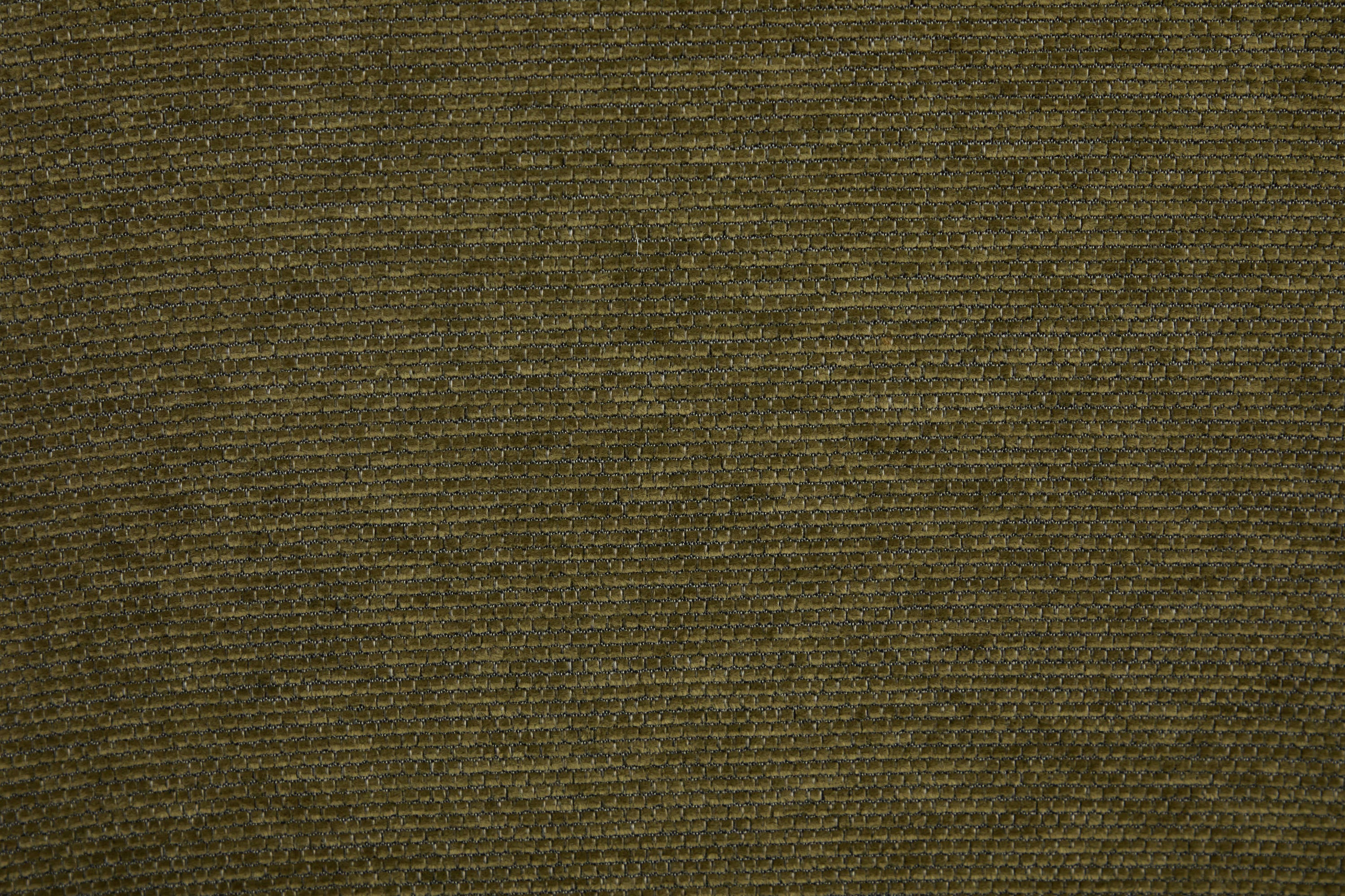 22924305